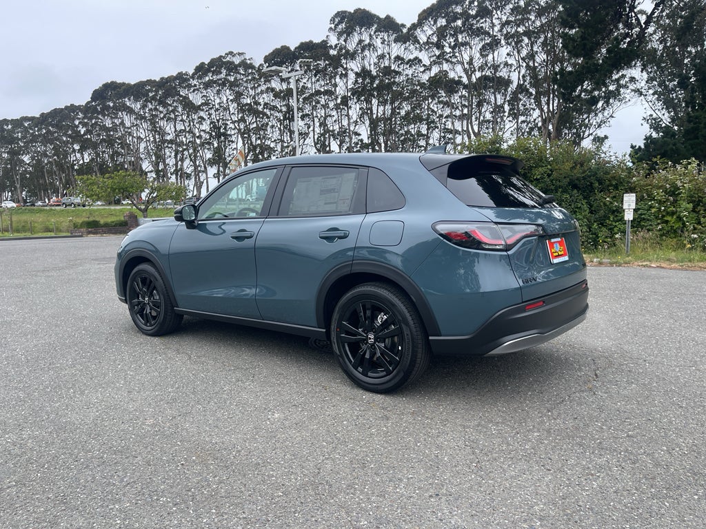 2027 Honda HR-V — detail view