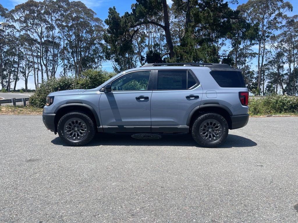 2026 Honda Passport TrailSport in Sonic Gray Pearl — front three-quarter view