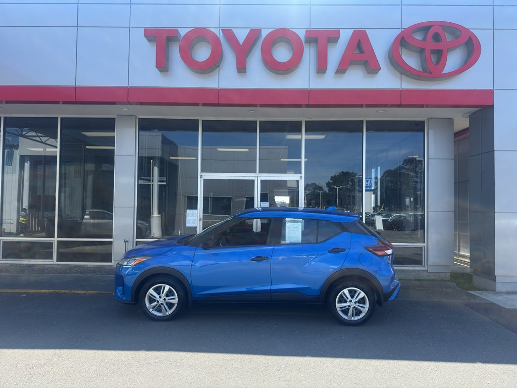 2023 Nissan Kicks S in Electric Blue Metallic — front three-quarter view