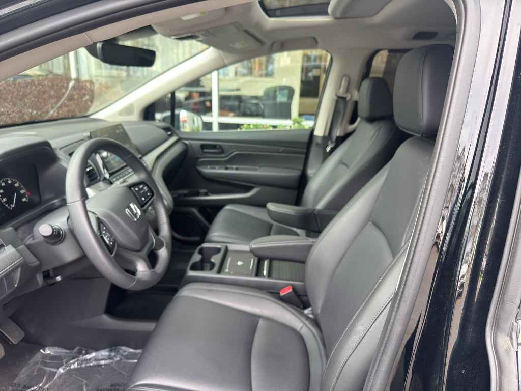 2025 Honda Odyssey — interior view