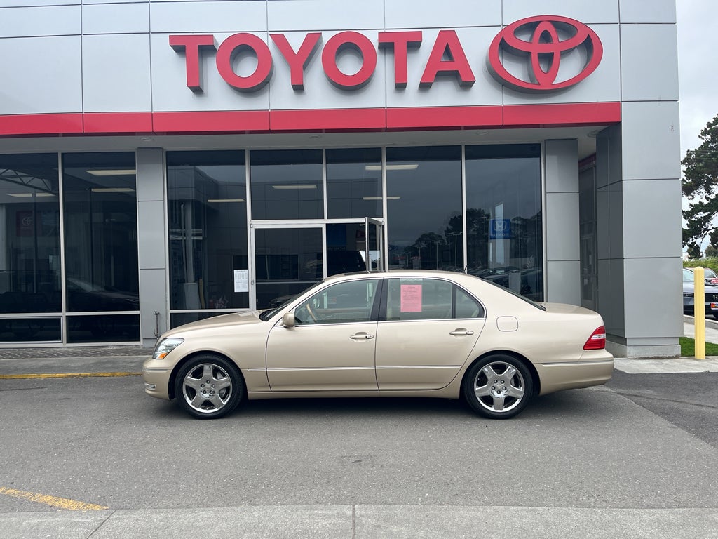 2005 Lexus LS 430 Base in Mystic Gold Metallic — front three-quarter view